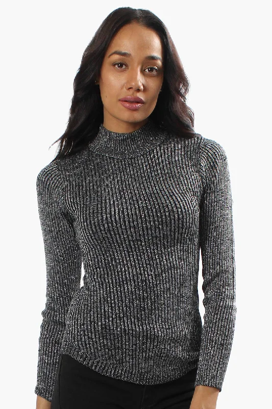 Limite Ribbed Mock Neck Pullover Sweater - Grey